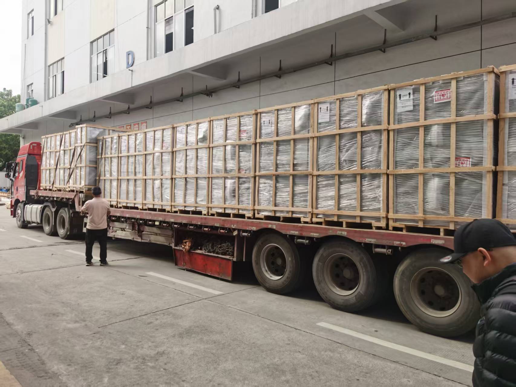 新疆恒溫恒濕柜項(xiàng)目案例:科技創(chuàng)新助力珍貴文物與精密儀器保護(hù)案例圖片